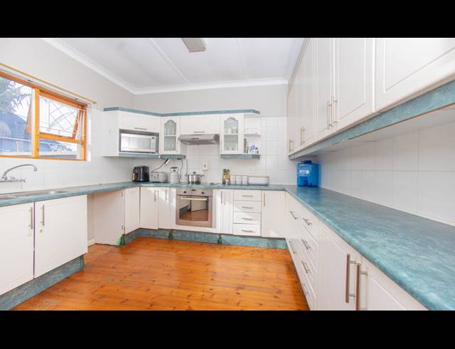 4 BEDROOM HOUSE TO LET IN BAYSVILLE